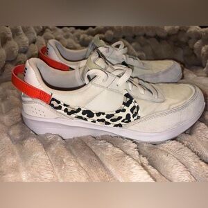 Nike Waffle Debut Size 10